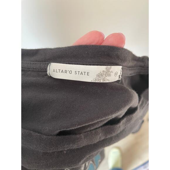 Altar’d state tee - Picture 6 of 6